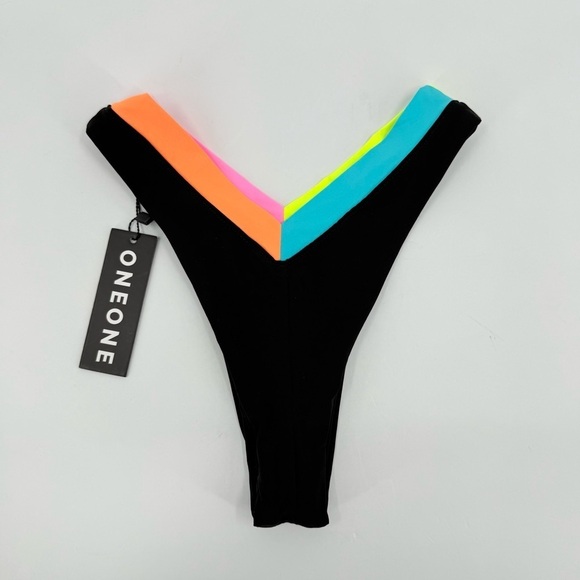 ONEONE Swimwear Jesse Swim Cheeky Bikini Bottom in Nassau Colorblock Black XS - Picture 11 of 13